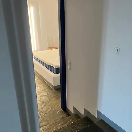 Lindou House Villa
