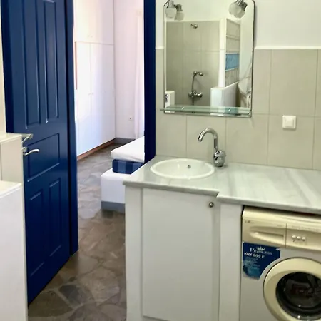 Amazing House Close To The Lipsi