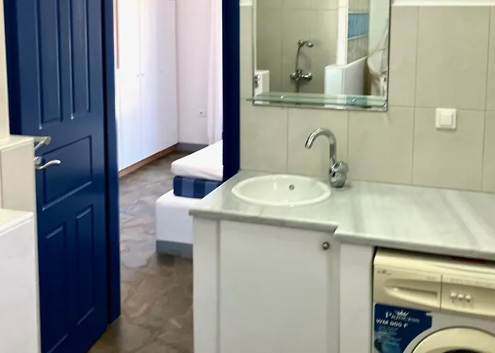 Amazing House Close To The Lipsi